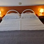 L' Oasi 3* Chiatona