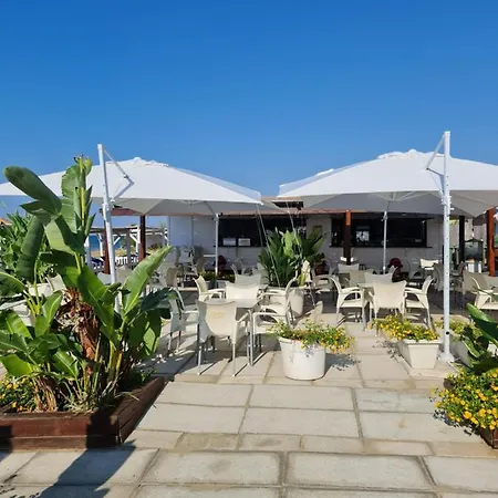 Bed & Breakfast L' Oasi *