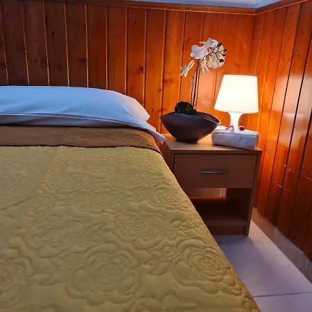 Bed & Breakfast L' Oasi 3*