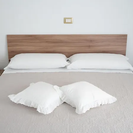 L' Oasi Bed & Breakfast Chiatona